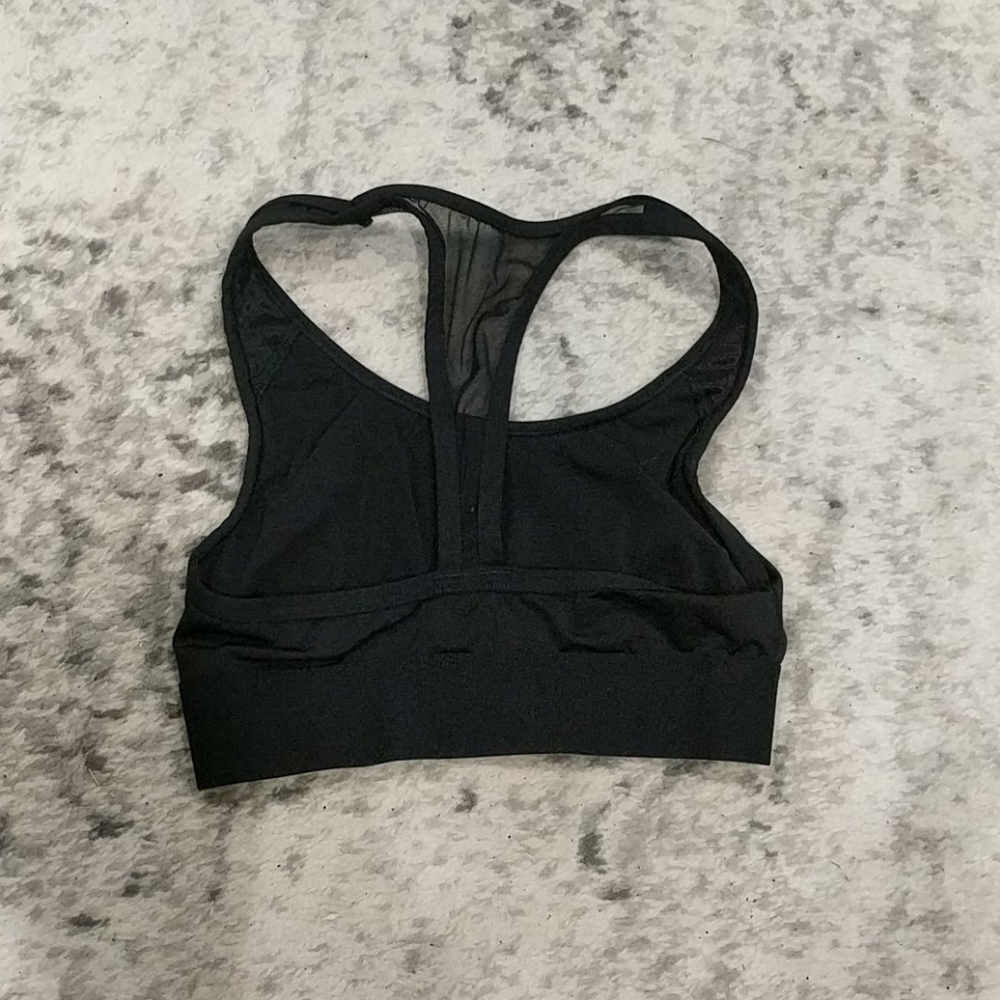 Pink Victoria's Secret black sports bra - Picture 3 of 4